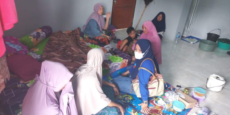 Mayat Seorang Perempuan Ditemukan di Kamar Kos, Diduga Meninggal Karena Sakit