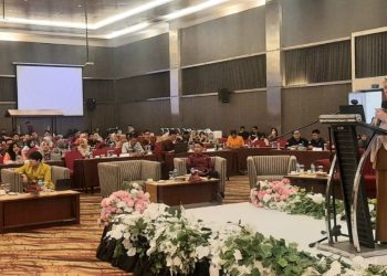 Reny A. Lamadjido, Paparkan Langkah Solutif dan Inovatif Menuju Palu Narreme di FORKKOM Bappeda Se-Sulawesi Tengah Ke-20