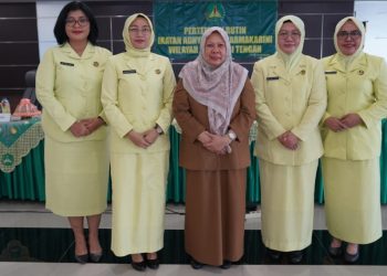 Wawali Palu Menjadi Narasumber Pertemuan Rutin Ikatan Adhyaksa Darmakarini Sulteng