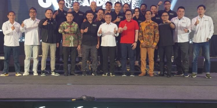 Walikota Palu Hadiri Pelantikan DPD Backstagers Indonesia