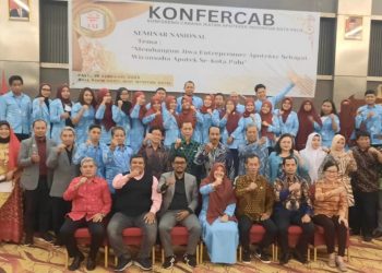 Kadis Kesehatan Paparkan Program Palu Sehat di Konfercab IAI Kota Palu