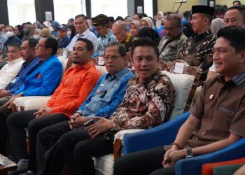 Walikota Palu Hadiri Kuliah Umum dan Bedah Buku ALDERA