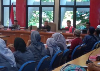 Bahas Permasalahan Drainase, Walikota Gelar Pertemuan dengan Camat, Lurah dan Ketua RT/RW se-Kota Palu