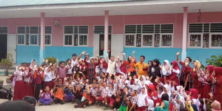 Pemkot Palu akan memberikan Beasiswa untuk siswa SDN 5 Kayumalue Ngapa