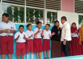 Kunjungan Walikota Palu, Ini harapan SDN 5 Kayumalue Ngapa