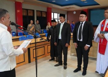 Walikota Lantik  Rustam dan Sepriyanus Menjadi Direksi Perumda Kota Palu