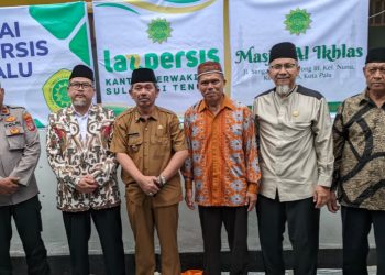 Asisten II Resmikan Pembangunan Mesjid Al Ikhlas PW Persis Sulteng