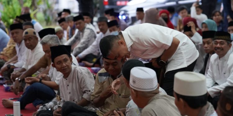 Hadianto Melepas Tim Silaturrahim Ramadhan 1444 H Pemkot Palu