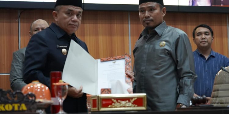 Dua Ranperda Baru Disetujui DPRD Kota Palu