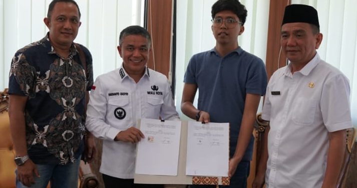 Wali Kota Tandatangani MoU Bersama PT. Mirror Maze Indonesia Untuk Pengelolaan Lantai 2 Pasar Bambaru