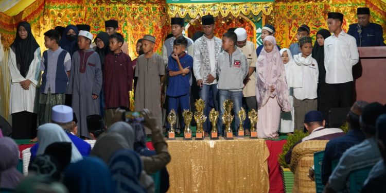 Penutupan MTQ Tingkat Kelurahan Tavanjuka, Wali Kota Yakin Generasi di Tavanjuka Tumbuh Dengan Baik