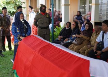 Wawali Melapas Jenazah Almarhum Edy Alamsyah