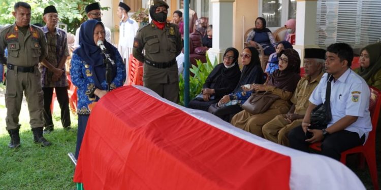 Wawali Melapas Jenazah Almarhum Edy Alamsyah