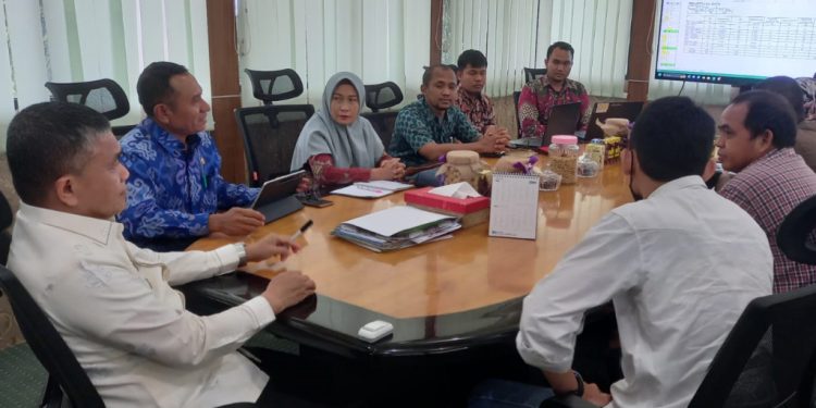 Bahas Calon Penerima Manfaat Bedah Rumah, Wali Kota Gelar Pertemuan Bersama Dinas Perkim Kota Palu