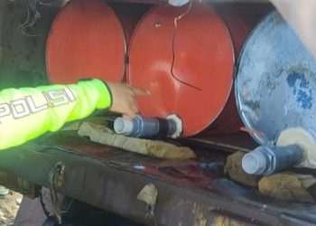 Pemkot Palu Langsung Menindaklanjuti Tumpahan Solar Yang Mengakibatkan Pengendara Motor Jatuh