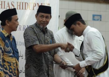 Wisuda Akbar Hafidz dan Hafidzah Al-Qur’an 30 Juz Ma’had Hikmatus Sunnah Palu, Ini Pesan Wali Kota