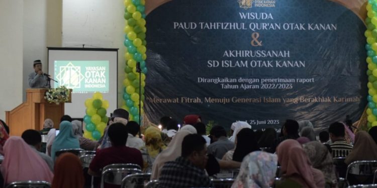Wisuda PAUD Tahfizhul Qur’an Kanan dan Akhirussanah SD Islam Otak Kanan, Ini Pesan Wali Kota Palu