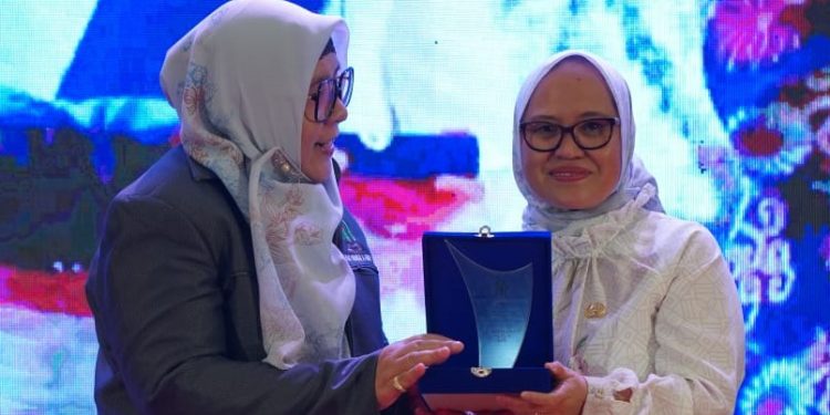 Pemkot Palu Beri Apresiasi Untuk Yayasan Pendidikan Al-Fahmi Telah Memberikan Kontribusi Didunia Pendidikan