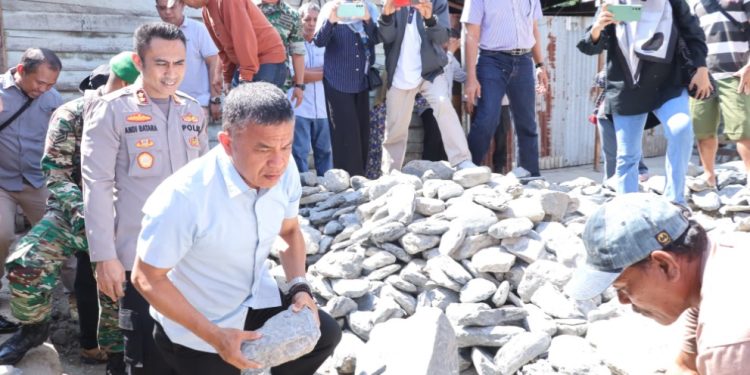 Program Bedah Rumah, Wali Kota Tekankan Dinas Terkait Jangan Sampaikan Pekerjaannya Tidak Bagus