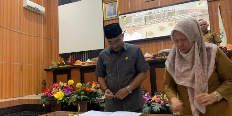 Wawali Beri Apresiasi Kepada Seluruh Fraksi Dewan Telah Menerima Dan Menyutujui Dua Ranperda