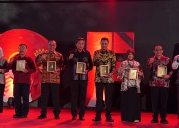 Sekkot Palu Hadiri Gala Dinner APEKSI di Anjungan Pantai Losari Makassar
