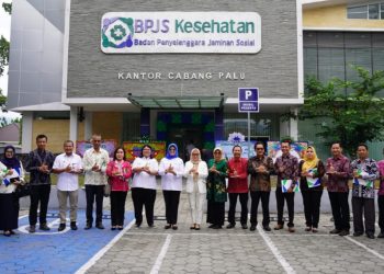HUT BPJS Kesehatan Ke-55, Pemkot Palu Terima Sertifikat Penghargaan JKN