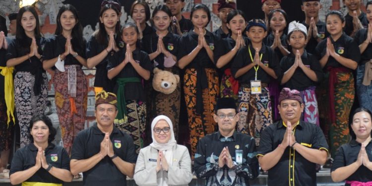 Sekkot Melepas Kontingen Kota Palu Yang Akan Berlaga Di Ajang UDG XV Tingkat Provinsi