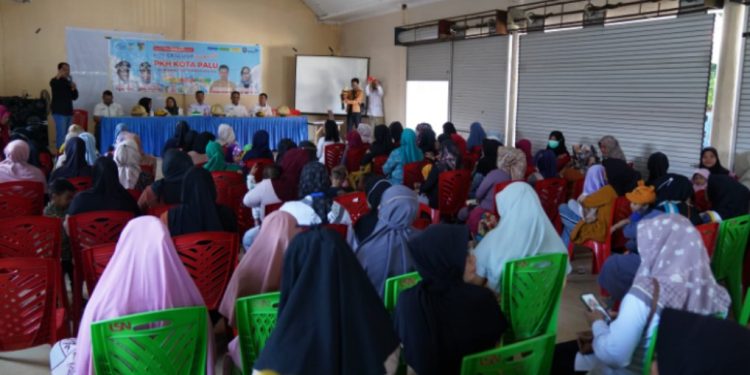 Kadis Sosial Kota Palu Harapkan Penerima Manfaat PKH Belanjakan Uangnya Sebaik Mungkin