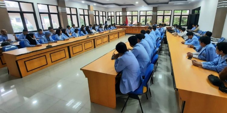 50 Mahasiswa STIMIK Adhi Guna, Kuliah Kerja Lapangan Penganti di Lingkup Pemkot Palu