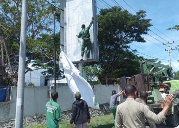 Pemkot Tertibkan Reklame Yang Melanggar Aturan Secara Bertahap