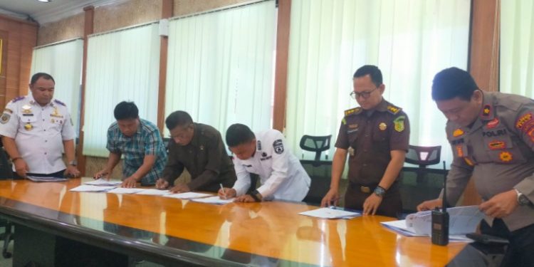 Maksimalkan Penerimaan Daerah, Wali Kota Palu Tanda Tangani MoU Pengelolan Parkir