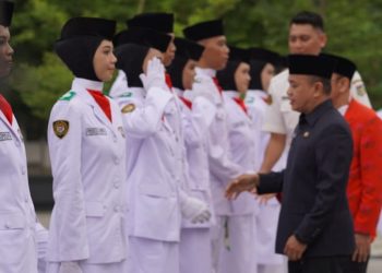 Wali Kota Palu Secara Resmi Mengukuhkan 54 Orang Paskibraka Yang Bertugas Pada Tanggal 17 Agustus 2023