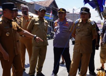 Melihat Langsung Permasalahan Kota, Wali Kota Palu Ajak Pimpinan OPD Blusukan