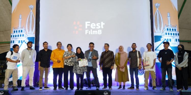 Wakil Wali Kota Palu Secara Resmi Membuka Festival Film Bulanan Bersama Jelajah Kota dan Sinema Tahun 2023