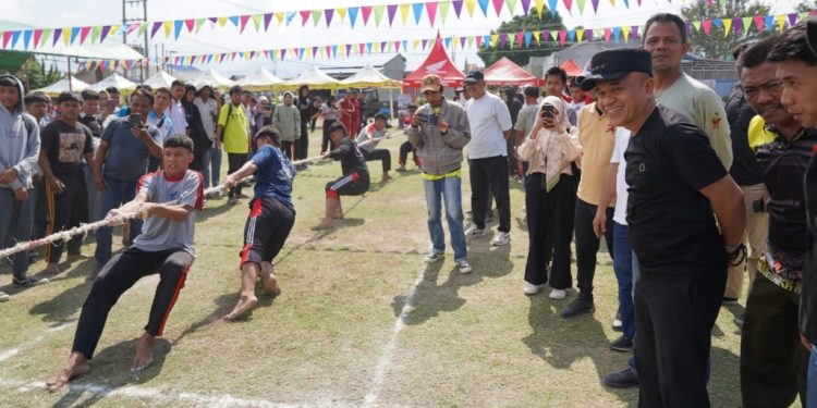 Wali Kota Palu Secara Resmi Munutup Festival Olahraga Tradisonal Ke-2