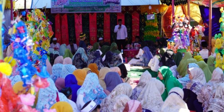 Hadianto Hadiri Maulid Nabi Muhammad SAW 1445 Hijriyah di Kelurahan Layana Indah