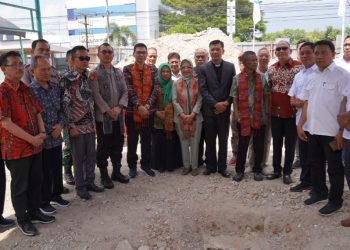 Wawali Palu Hadiri Peletakkan Batu Pertama Pembangunan Gedung GKST Immanuel