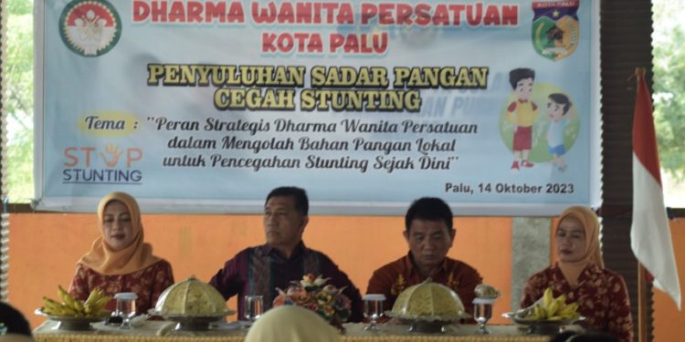 Asisten III Setda Kota Palu Membuka Penyuluhaan Sadar Pangan Cegah Stunting