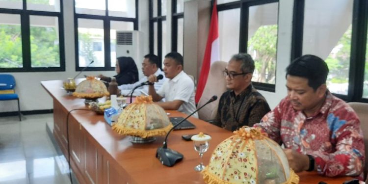 Wali Kota Pimpin Pertemuan Bersama Tim Deputi KPK RI