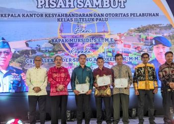 Asisten II Setda Kota Palu Hadiri Acara Serah Terima Jabatan dan Pisah Sambut Kepala Kantor KSOP Kelas II Teluk Palu