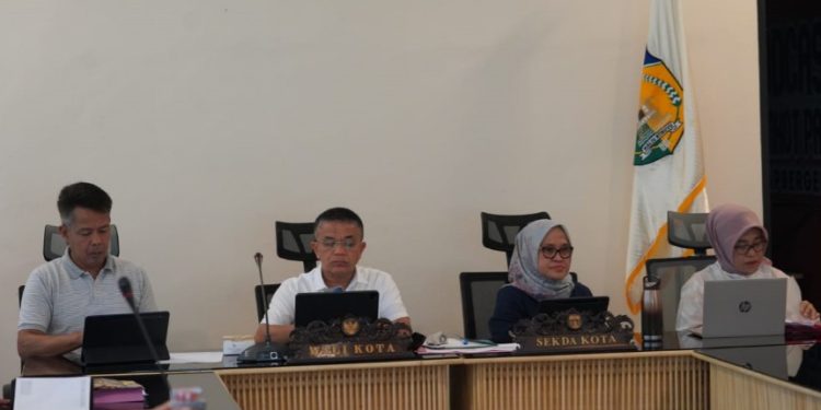 Wali Kota Pimpin Rapat Bersama OPD di Lingkup Pemerntahan Kota Palu