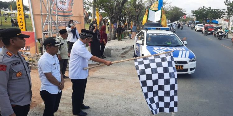 Asisten 2 Setda Kota Palu Melepas Pawai Ta’ruf Musabaqah Tilawatil Qur’an (MTQ) XXVII dan Palu Mengaji