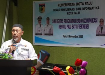Kadis Kominfo Kota Palu Membuka Kegiatan Sinergitas Radio Komunikasi Menuju Palu Satu Frekuensi