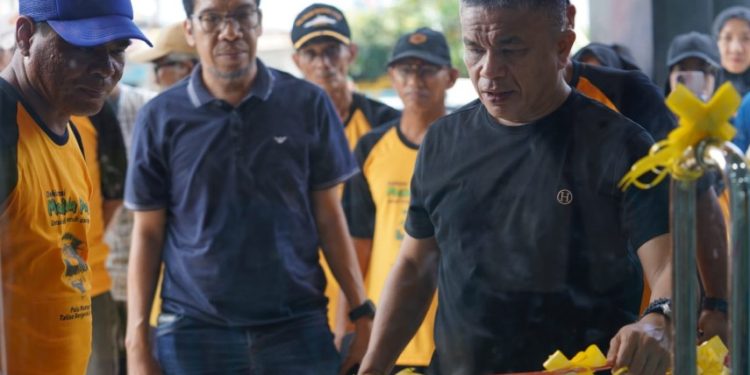 Wali Kota Palu Secara Simbolis Meresmikan Kantor Kelurahan Talise Palu