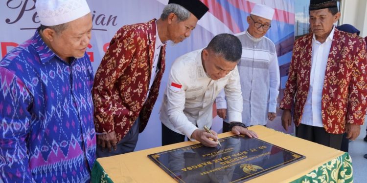 Wali Kota Palu Resmikan Gedung SDIT Bina Anak Bangsa
