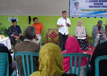 Wali Kota Bersama Ketua TP-PKK Kota Palu Melakukan Silaturrahim RT/RW Se-Kelurahan Besusu Barat