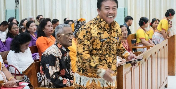 Presley Tampubolon Hadiri Perayaan Natal Persekutuan Masyarakat Tondon