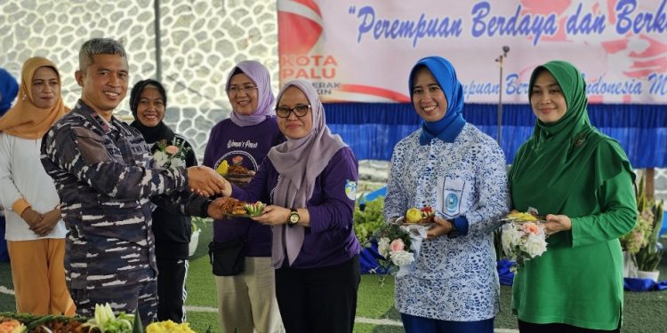 Puncak Peringatan Hari Ibu Ke-95 Digelar di Mako Lanal Palu, Berikut Pesan Sekkot Irmayanti