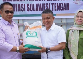 Hadianto Rasyid Melaunching Penyaluran Bantuan Pangan Cadangan Pemerintah Tahap I Tahun 2024
