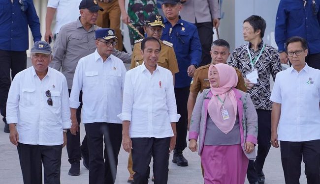 Gubernur-Wali Kota Dampingi Presiden Jokowi Resmikan Gedung AMC RS Anutapura Palu
